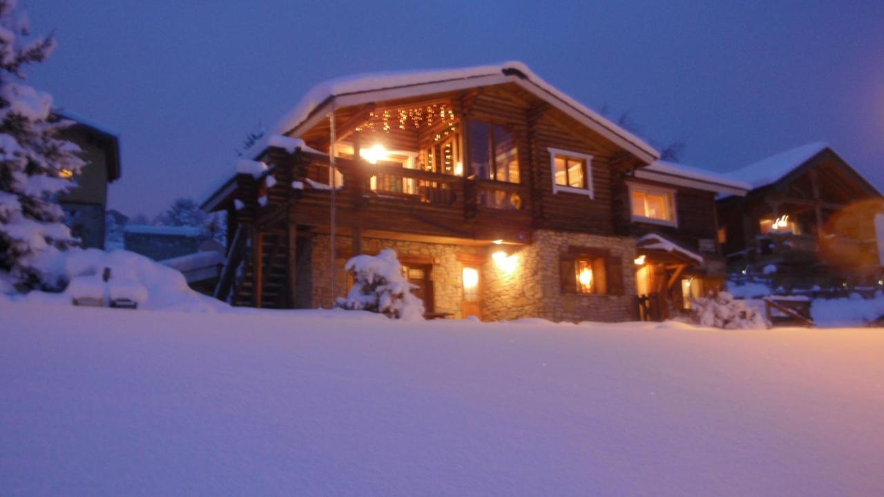 Appartements Dans Chalet Font-Romeu-Odeillo-Via Exterior photo